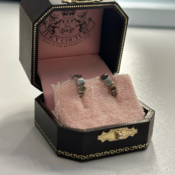 Juicy Couture Silver Heart Earrings - Picture 6 of 7